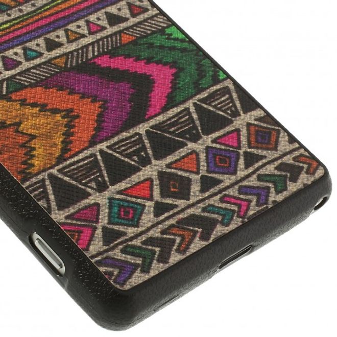 Sony Xperia Z2 Lederartiges Plastik Case mit Stammesmuster