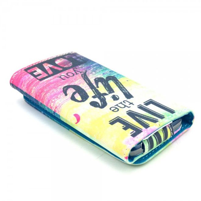 Universelles Leder Case für Smartphones bis 14.4x7.5x1.5cm mit farbigem Meer und Schriftzug