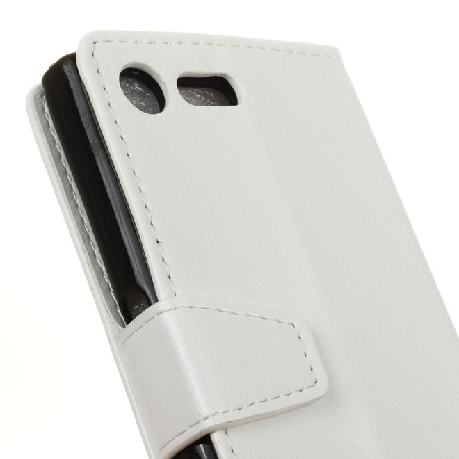 Sony Xperia XZ Premium Handyhülle - Crazy Horse Leder Case - mit Visitenkartenfach - weiss