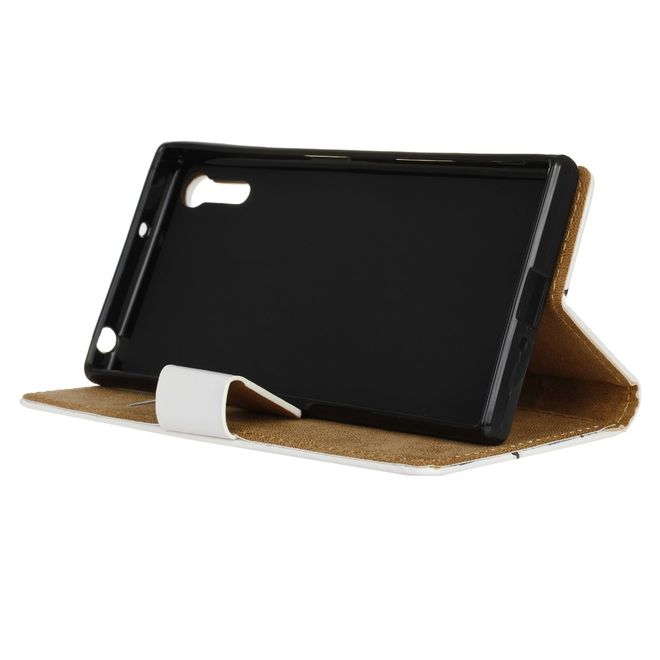 Sony Xperia XZ/XZs Case - Handyhülle aus Leder - Eiffelturm und Ahorn Blatt