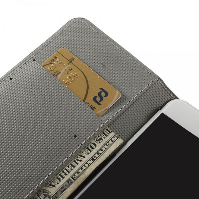 iPhone 6 Plus/6S Plus Leder Case mit farbigem Muster - weiss