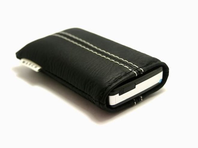 Xperia Z3 Compact Echtleder Case MASCH "Nobles Schwarz mit Kontrastnaht"