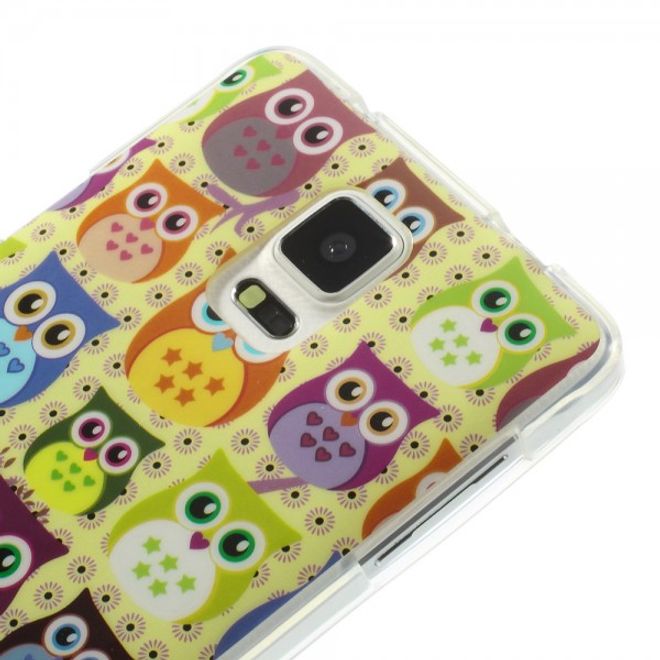 Samsung Galaxy Note 4 Elastisches, glänzendes Plastik Case mit kleinen Eulen auf gelbem Hintergrund