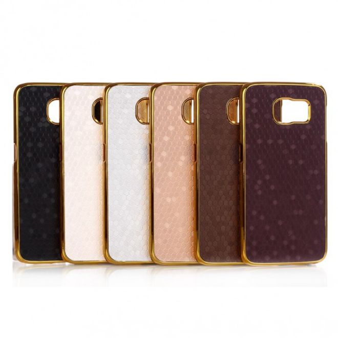 Samsung Galaxy S6 Lederartiges Plastik Case mit Fussballmuster - weiss