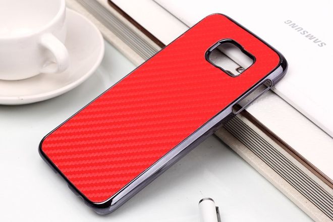 Samsung Galaxy S6 Lederartiges Plastik Case mit Karbonmuster - rot