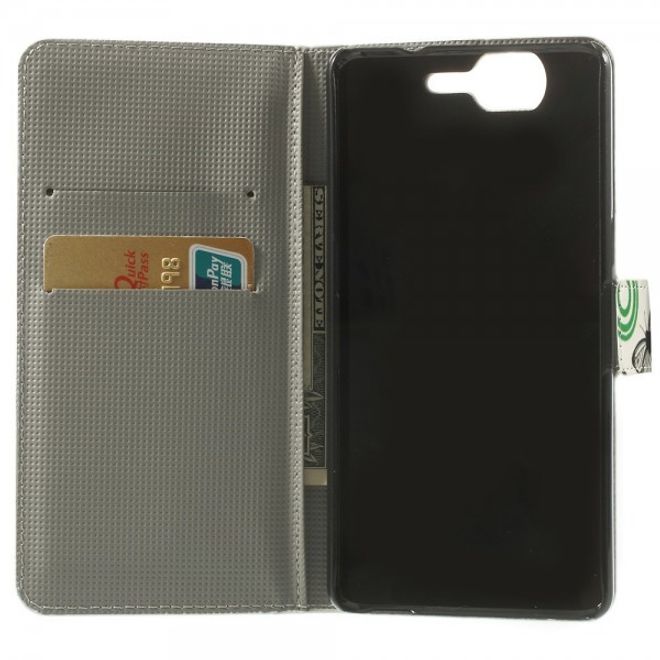 Wiko Highway Magnetisches Leder Case mit Schmetterlingen und Kreisen