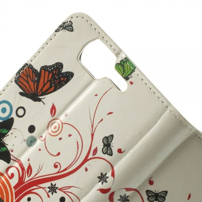 Wiko Highway Magnetisches Leder Case mit Schmetterlingen und Kreisen