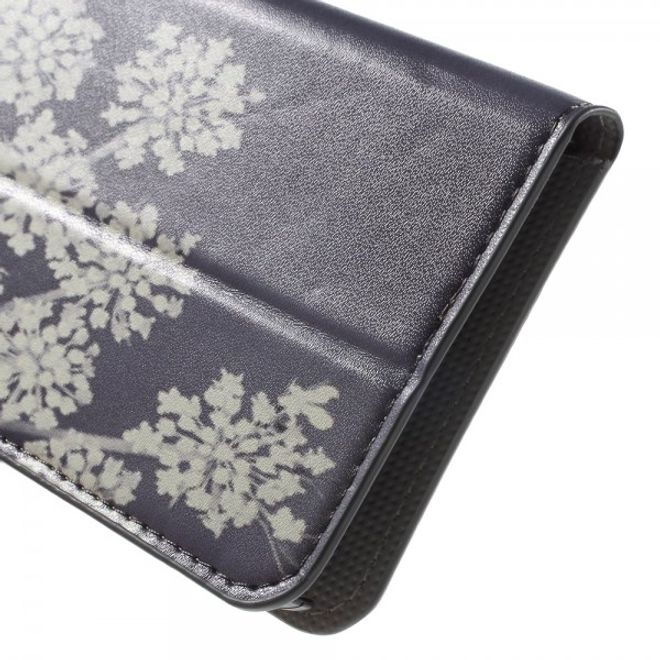 Samsung Galaxy Note 5 Leder Case mit weissen Blumen