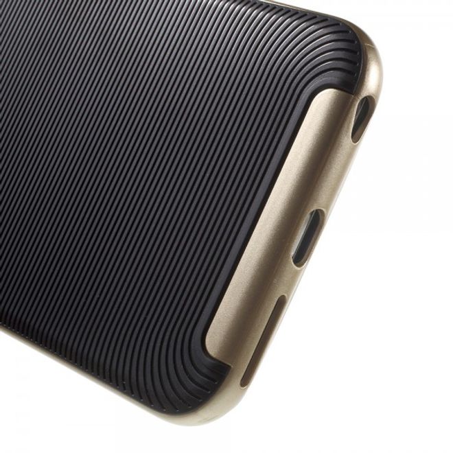 iPhone 6 Plus/6S Plus Elastisches Plastik Case mit Bumper Aufsatz und Linientextur -  gold