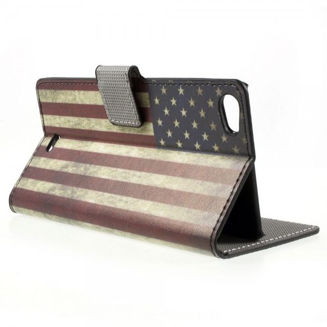 Wiko Highway Pure 4G Leder Case mit USA Flagge retro-style