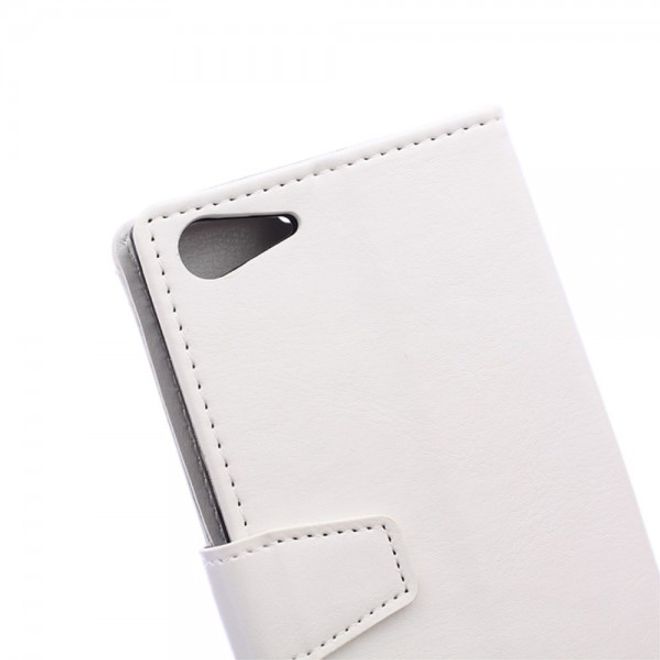 Wiko Highway Star 4G Schickes Crazy Horse Leder Case mit Standfunktion - weiss