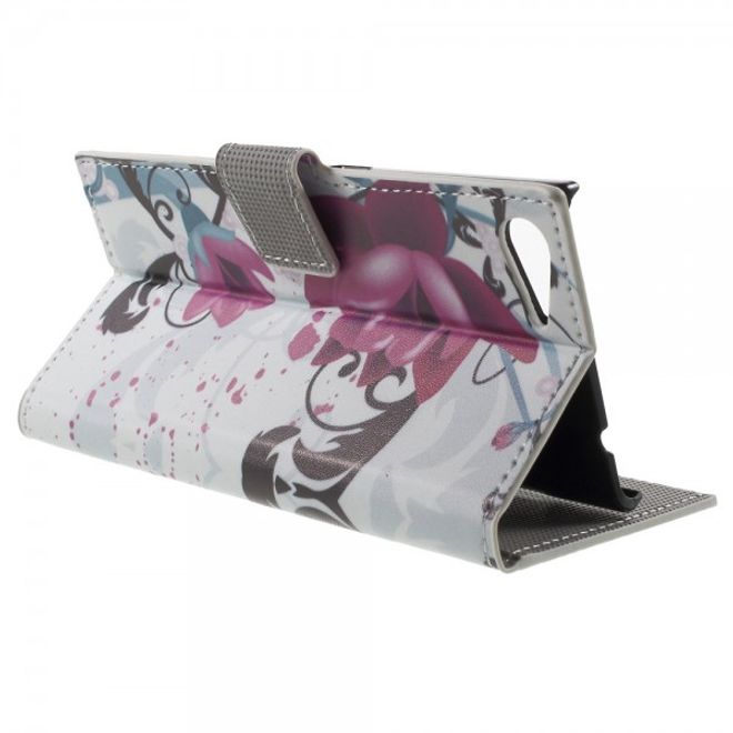 Wiko Highway Star 4G Leder Case mit purpurnen Blumen