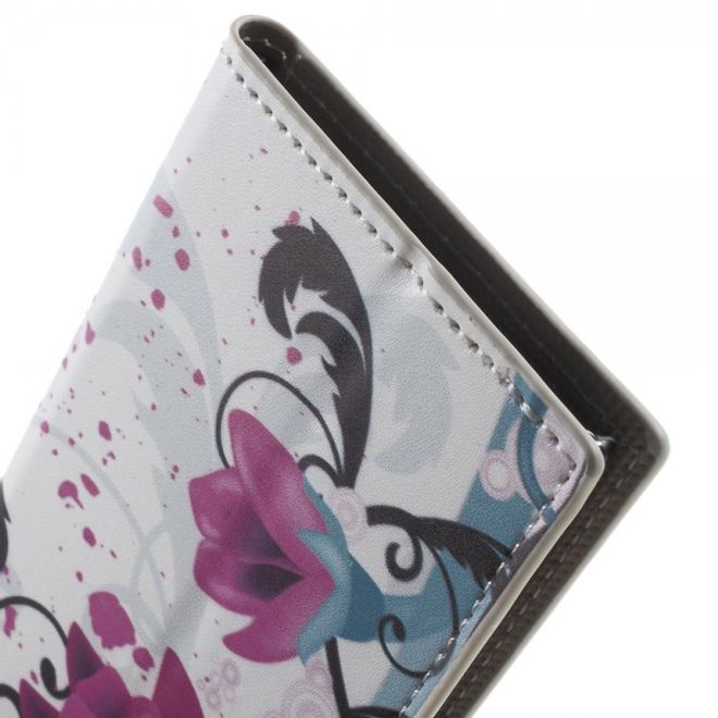 Wiko Highway Star 4G Leder Case mit purpurnen Blumen