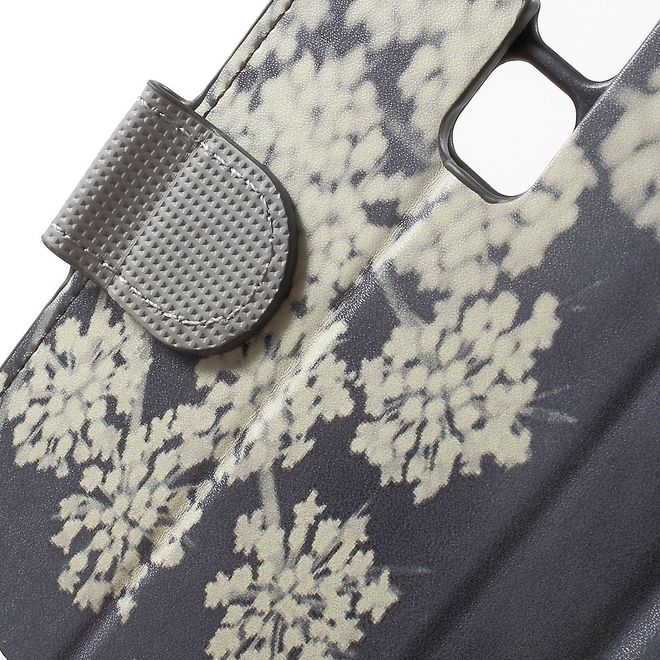 Asus Zenfone 3 Max  Handy Case - Hülle aus Leder - weisse Blumen
