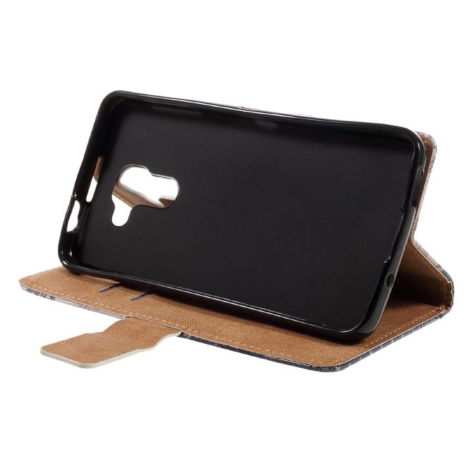 Hülle für BlackBerry DTEK60 - Case aus Leder - Triumphbogen