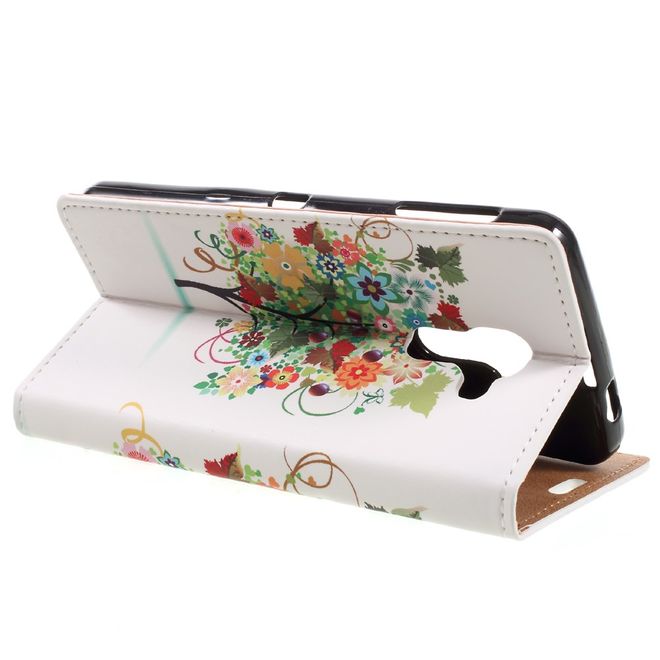 Hülle für BlackBerry DTEK60 - Case aus Leder - farbiger baum