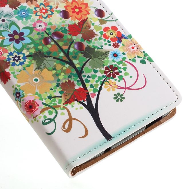 Hülle für BlackBerry DTEK60 - Case aus Leder - farbiger baum