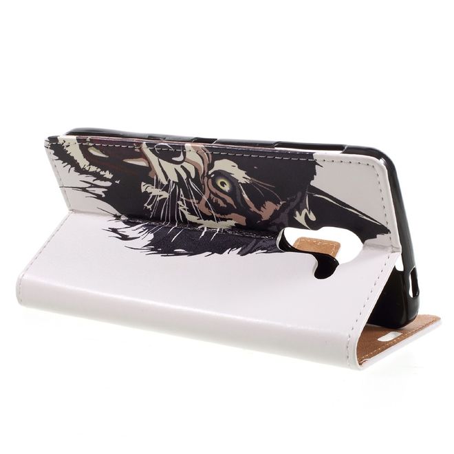 Hülle für BlackBerry DTEK60 - Case aus Leder - Tiger