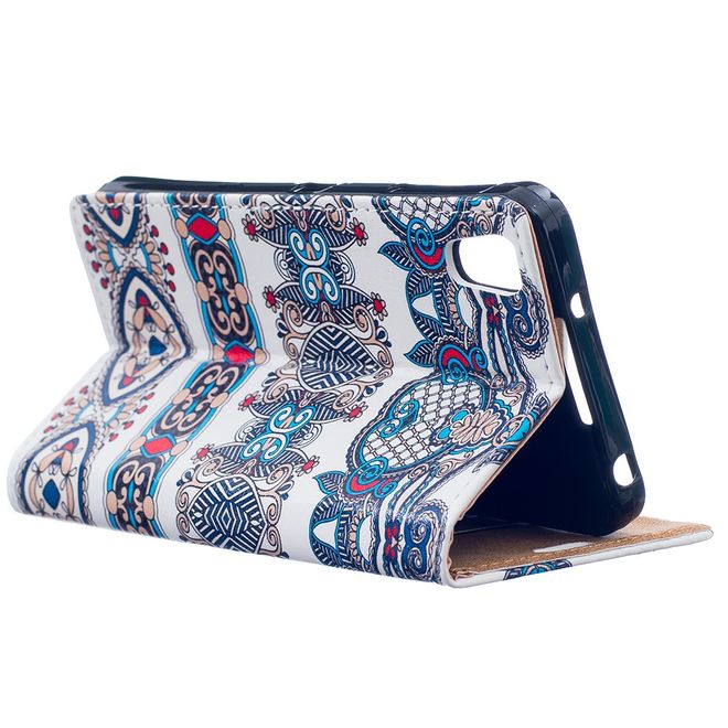 Hülle für BlackBerry DTEK50/Neon - Case aus Leder - arabisches Muster