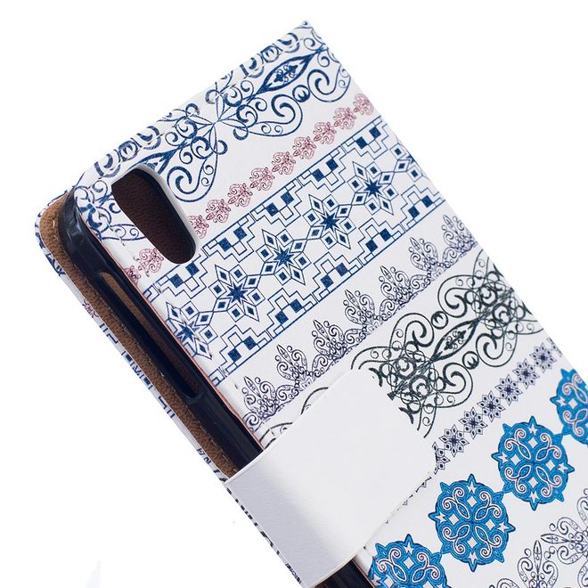 Hülle für BlackBerry DTEK50/Neon - Case aus Leder - Blumenmuster