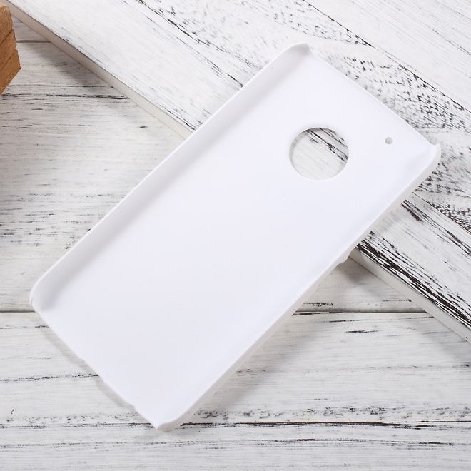 Motorola Moto G5 Plus Handyhülle - Case aus gummiertem Hartplastik - weiss