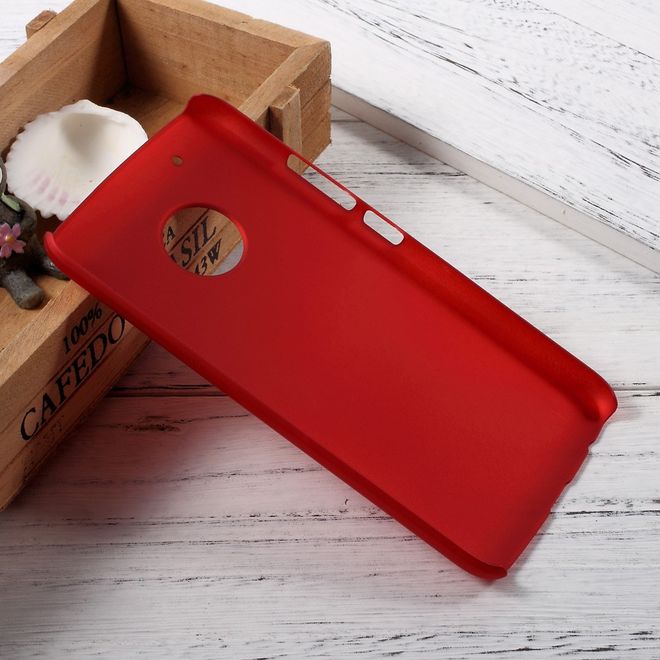 Motorola Moto G5 Plus Handyhülle - Case aus gummiertem Hartplastik - rot