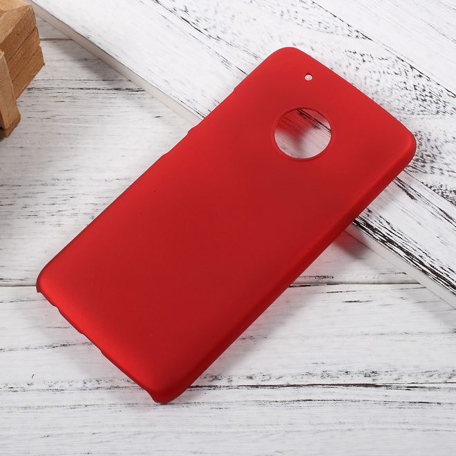 Motorola Moto G5 Plus Handyhülle - Case aus gummiertem Hartplastik - rot