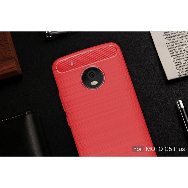 Motorola Moto G5 Plus Handy Case - Hülle aus elastischem TPU Plastik - mit Karbonmuster - rot