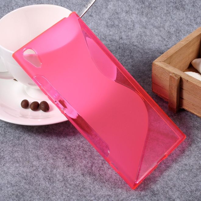 Sony Xperia XA1 Ultra Hülle - TPU Soft Case - S-Shape - rot