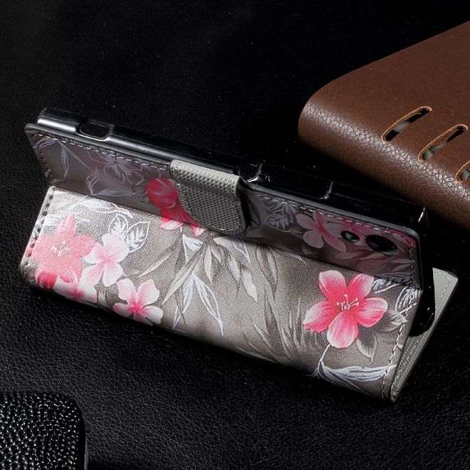 Sony Xperia XA1 Bookcover - Hülle aus Leder - mit Standfunktion - rote Blumen