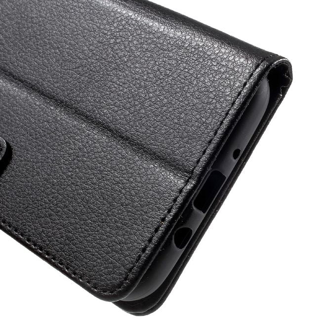 Samsung Galaxy J7 (2017) Handy Case - Hülle aus Leder - mit Litchitextur - schwarz