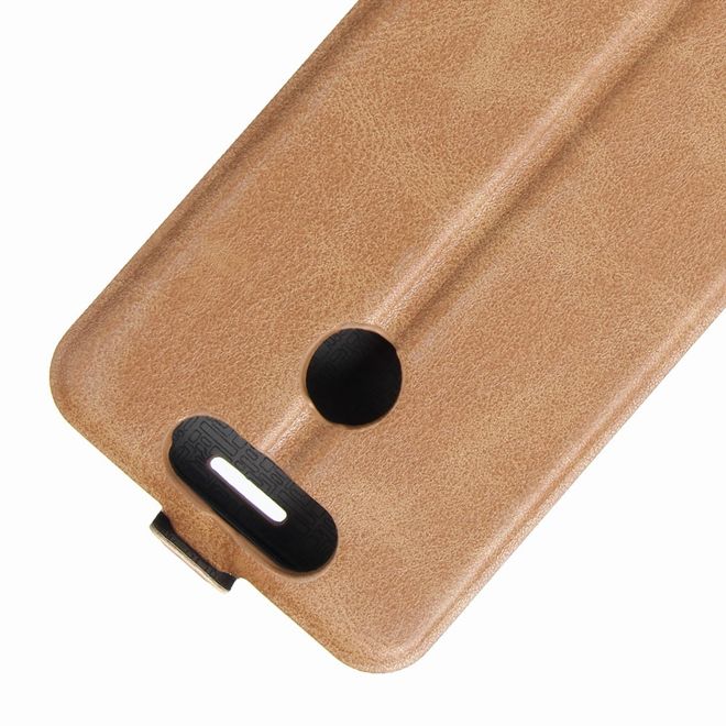 ZTE Blade V8 Mini Handyhülle - Crazy Horse Leder Flip Case - vertikal - braun