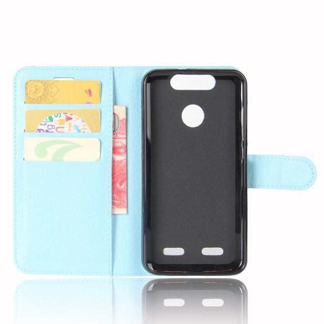 ZTE Blade V8 Lite Handy Hülle - Case aus Leder - mit Litchitextur und Standfunktion - hellblau