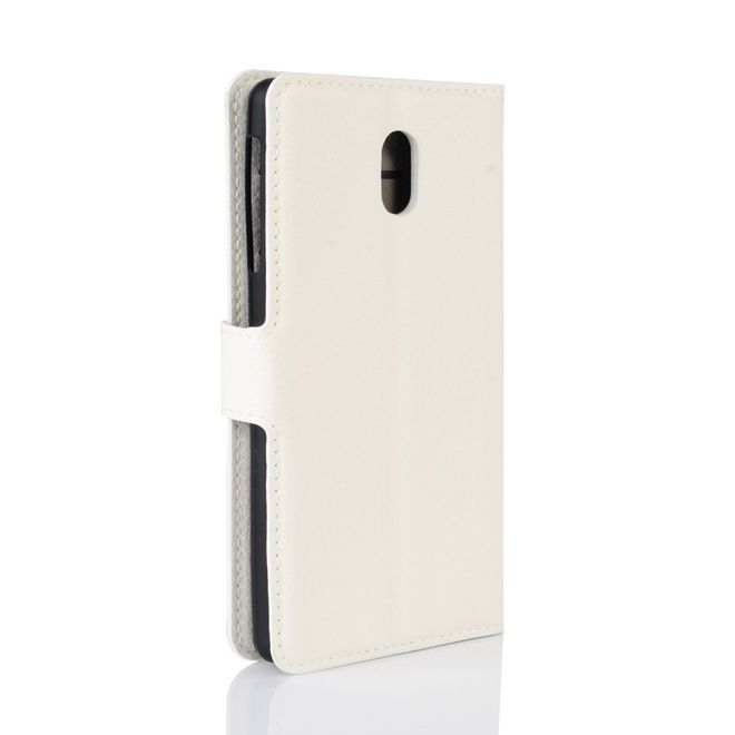 Nokia 3 Hülle - Handy Case aus Leder - mit Litchitextur - weiss