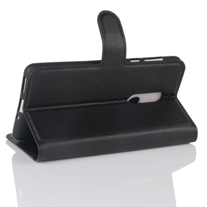 Nokia 5 Hülle - Handy Case aus Leder - mit Litchitextur - schwarz