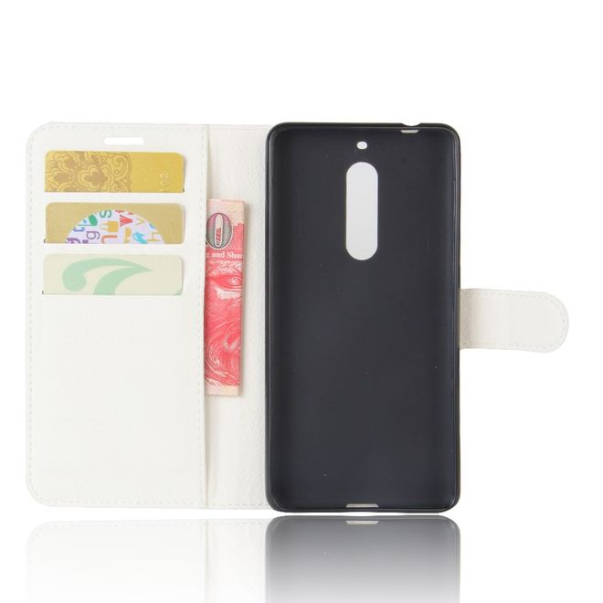 Nokia 5 Hülle - Handy Case aus Leder - mit Litchitextur - weiss
