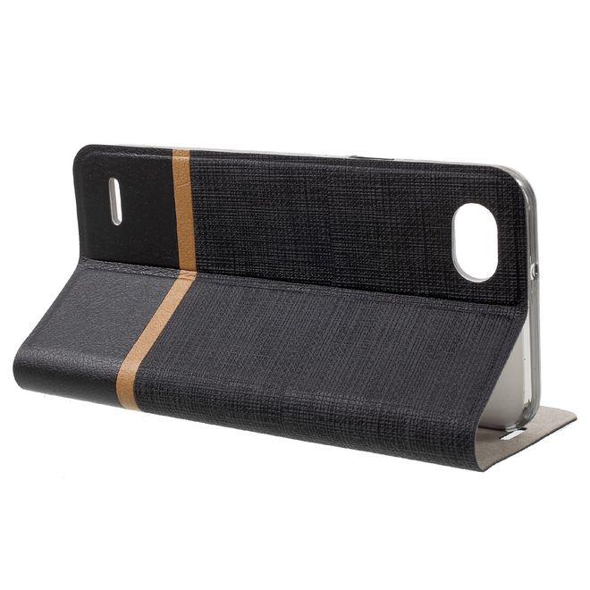 LG Q6 / Q6 Plus Handy Case - Hülle aus Leder - mit eingenähtem Stahlblatt - schwarz