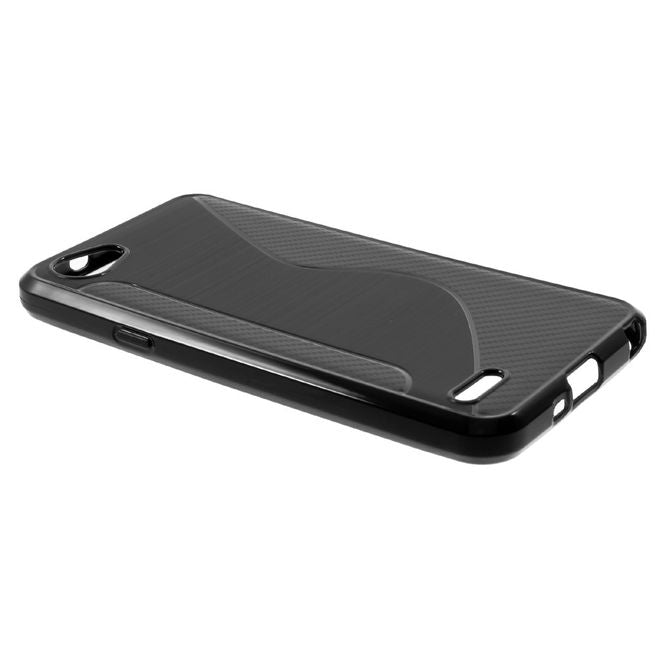 LG Q6 / Q6 Plus Handy Hülle - TPU Soft Case - S-Shape - schwarz