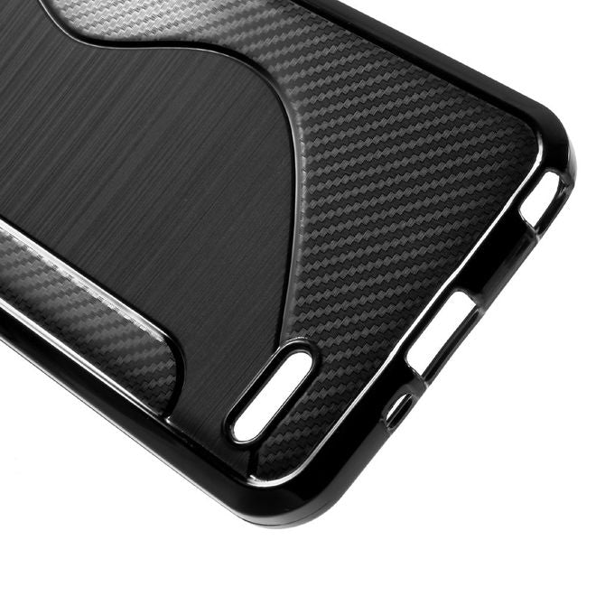 LG Q6 / Q6 Plus Handy Hülle - TPU Soft Case - S-Shape - schwarz