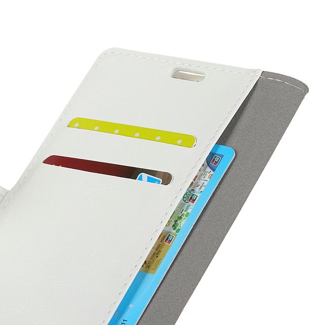 Huawei Mate 10 Hülle - Crazy Horse Bookcover aus Leder - magnetischer Verschluss - weiss