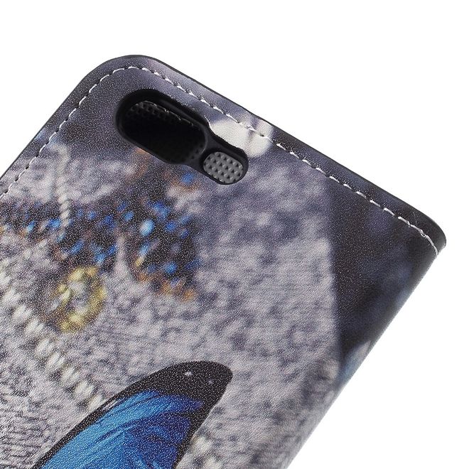 OnePlus 5 Handyhülle - Cover aus Leder - mit Standfunktion - wunderschöner, blauer Schmetterling