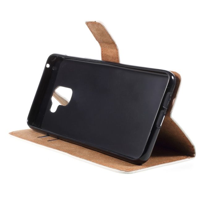 Samsung Galaxy A8+ (2018) Handy Hülle - Leder Bookcover mit Standfunktion - weiss