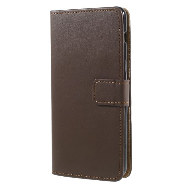 Samsung Galaxy A8+ (2018) Handy Hülle - Leder Bookcover mit Standfunktion - braun