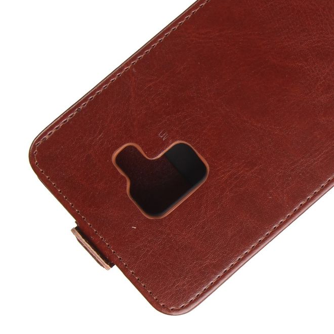 Samsung Galaxy A8+ (2018) Hülle - Crazy Horse Handy Flipcover - mit Magnetverschluss - braun