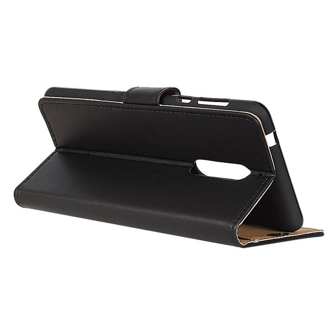 Wiko View XL Handyhülle - Magnetisches Case aus Leder - mit Standfunktion - schwarz
