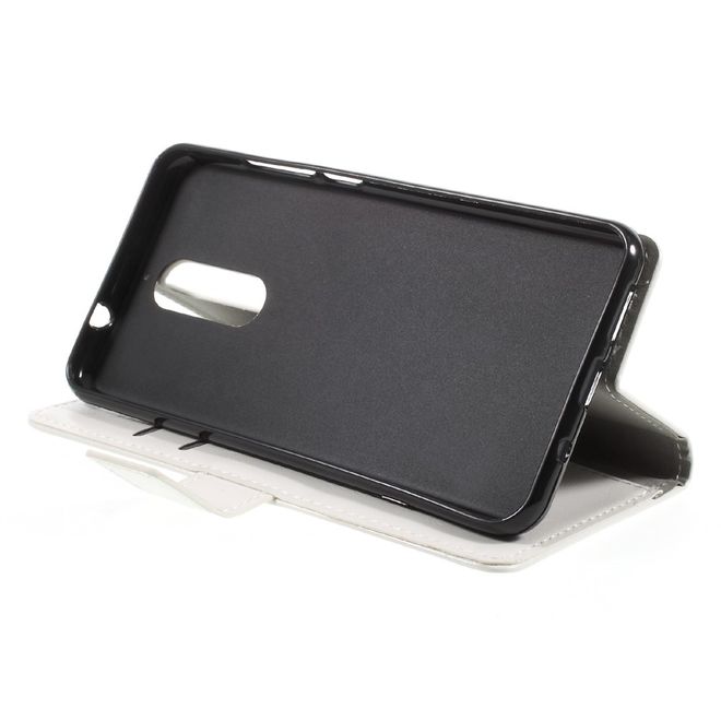 Wiko View XL Handy Hülle - Crazy Horse Leder Bookcover - mit Standfunktion - weiss