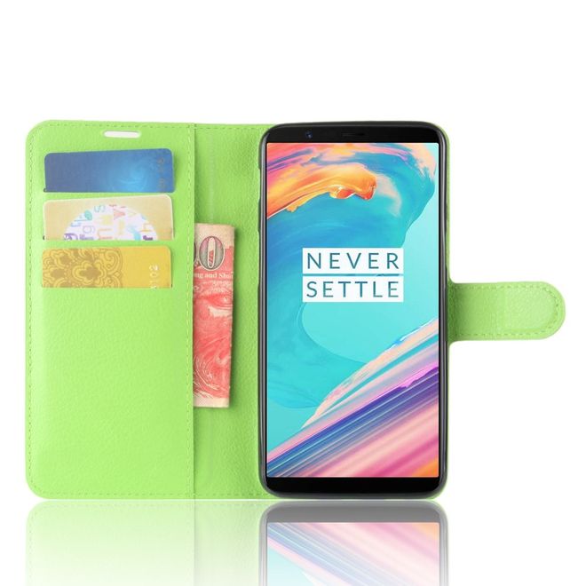 OnePlus 5T Handy Hülle - Cover aus Leder - mit Litchitextur und Standfunktion - grün