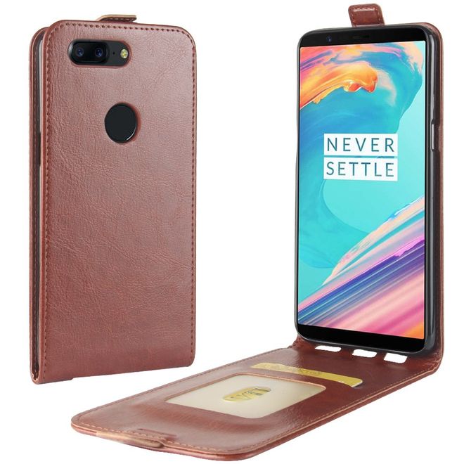 OnePlus 5T Hülle - Crazy Horse Leder Flip Case - vertikal - mit Visitenkartenfach - braun