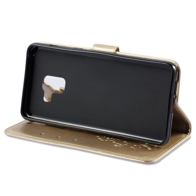 Samsung Galaxy A8+ (2018) Handyhülle - Magnetisches Leder Case - mit Einhorn Muster - gold