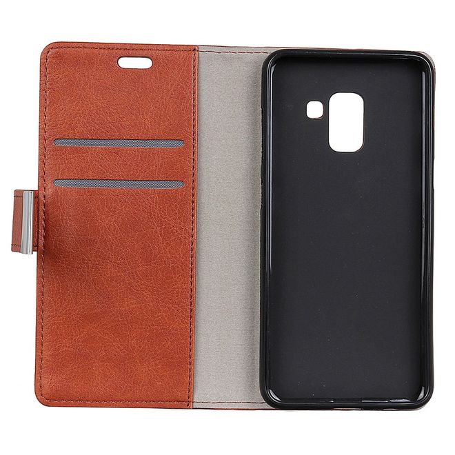 Samsung Galaxy A8+ (2018) Handy Hülle - Magnetisches Crazy Horse Leder Case - braun